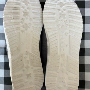 Hey dude Wendy size 7